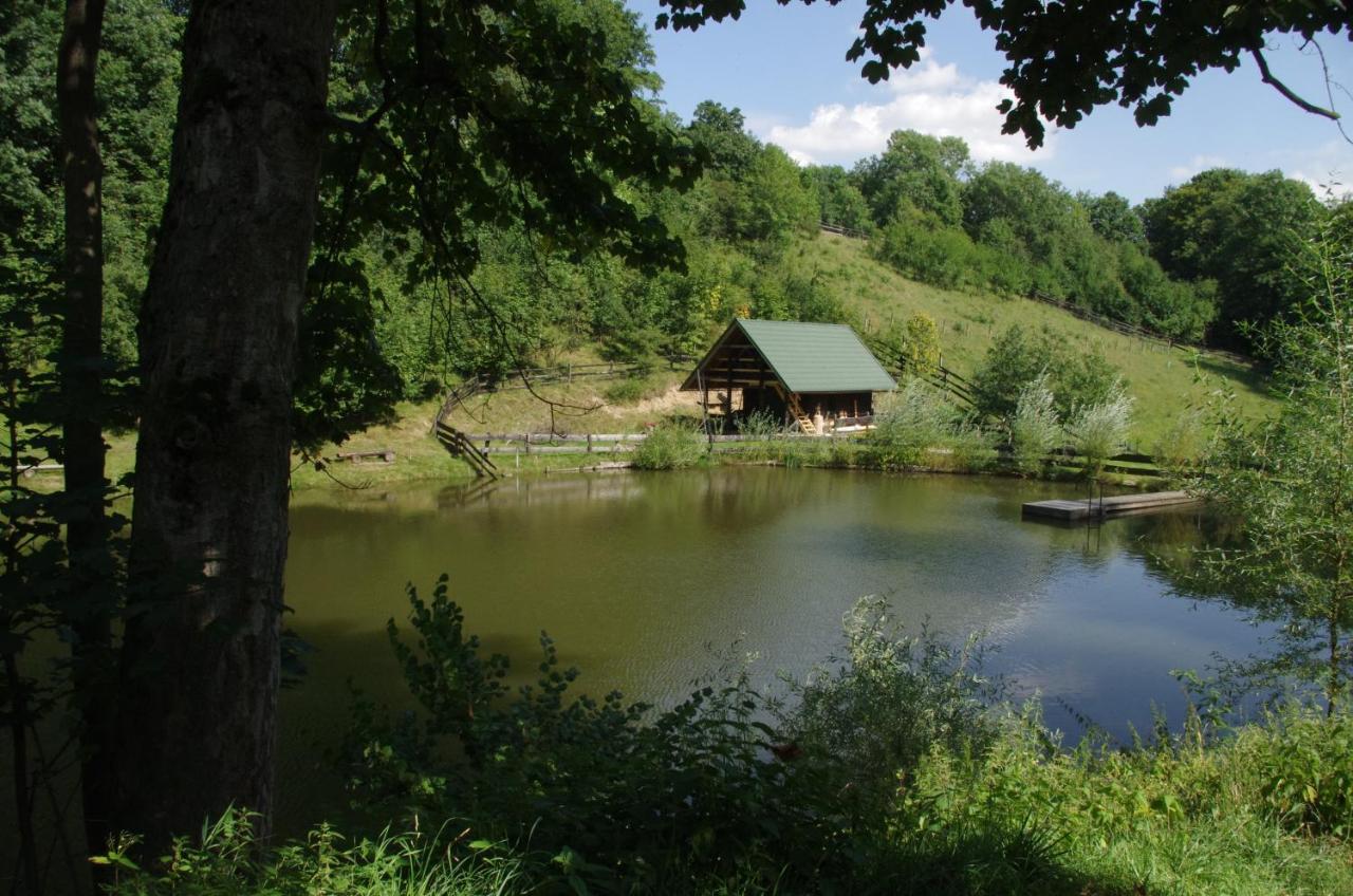 Chalupa Skalka Ceska Metuje Exterior photo